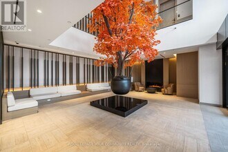 4015 The Exchange in Mississauga, ON - Building Photo - Building Photo