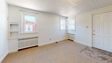 2627 Fairmount Pkwy, Unit 2 in Erie, PA - Building Photo - Building Photo