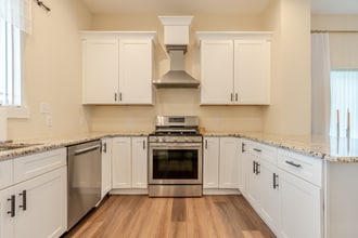 409 Hideaway Ln in Niceville, FL - Building Photo - Building Photo