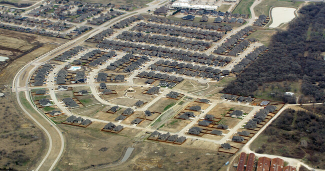 The Parks at Panchasarp Farms in Burleson, TX - Building Photo - Building Photo