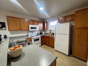 107 Garden Cir in Branson, MO - Building Photo - Building Photo