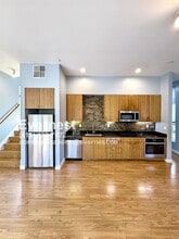 3100 Mandela Pkwy in Oakland, CA - Building Photo - Building Photo