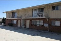 1341-1343 Imperial Beach Blvd in Imperial Beach, CA - Foto de edificio - Building Photo