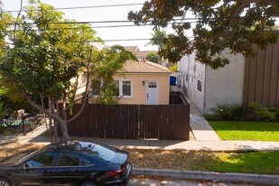 12210 Culver Blvd in Los Angeles, CA - Building Photo