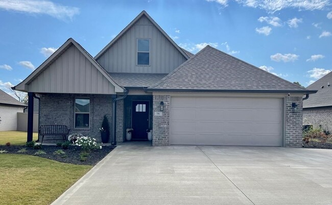 The Summit at Jackson