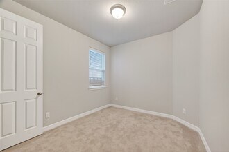 2131 Islawild Wy in La Marque, TX - Building Photo - Building Photo