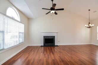 2770 Lake Park Ridge W in Acworth, GA - Building Photo - Building Photo