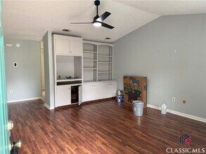 180 Oak Dr in Athens, GA - Building Photo - Building Photo