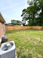 1217 Lakeview Dr in Portsmouth, VA - Building Photo - Building Photo