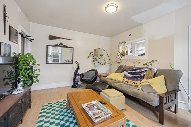 property at 232 S 46th St