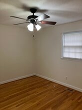 1424 Hobart Dr in Florence, SC - Building Photo - Building Photo