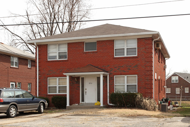 3512 Brockton Ln in Louisville, KY - Foto de edificio - Building Photo