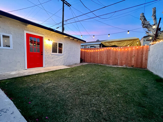 property at 891 E 53rd St