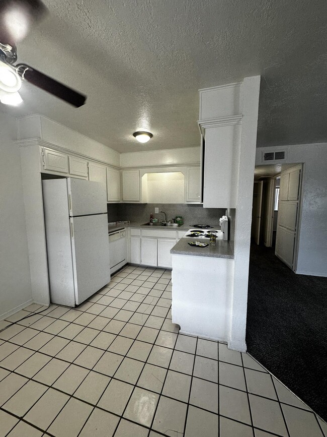 Summerplace Apartments in Oklahoma City, OK - Building Photo - Building Photo