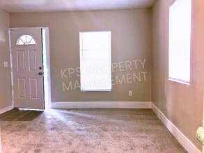 641 S Ellis St in Wichita, KS - Building Photo - Building Photo