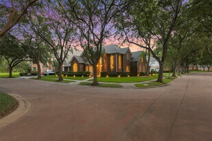 3402 Haywood Ct in Sugar Land, TX - Building Photo