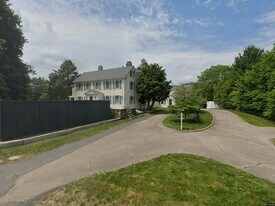 48 Clapboardtree St in Westwood, MA - Building Photo