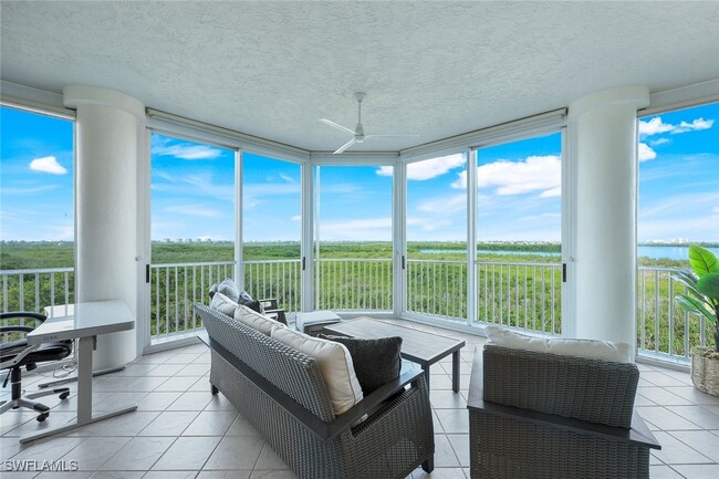property at 4801 Island Pond Ct