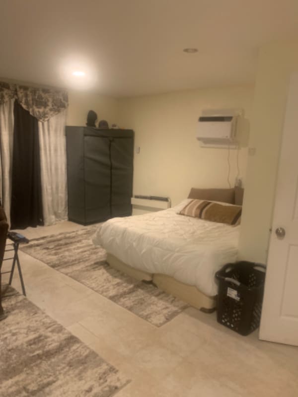 property at 6616 Lincoln Rd