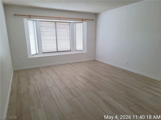 2829 Autumn Haze Ln in Las Vegas, NV - Building Photo - Building Photo