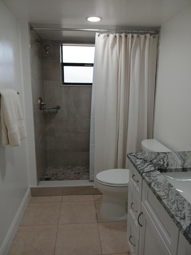 property at 4760 Lucerne Lakes Blvd E