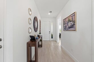 1981 Wandering Willow Wy in Loxahatchee, FL - Building Photo - Building Photo