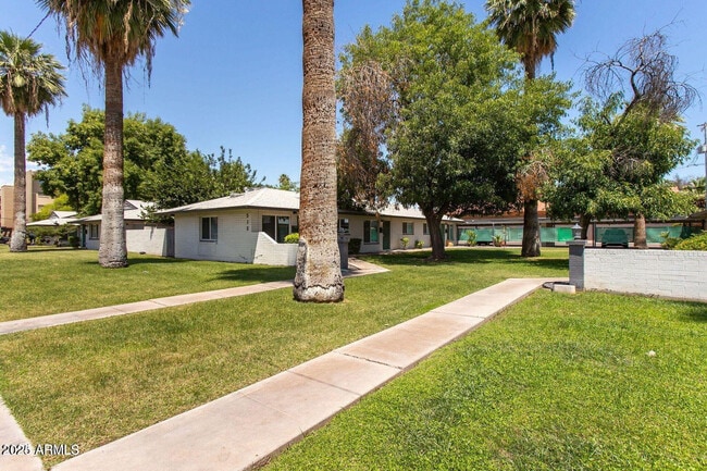 property at 512 E Roanoke Ave