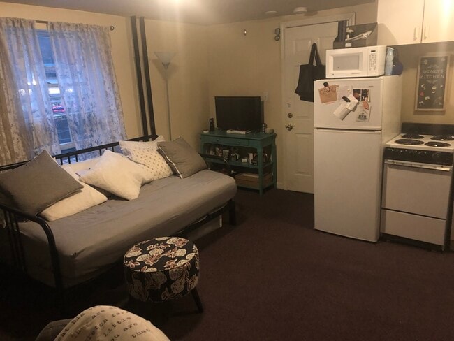 43 Anderson St, Unit 1
