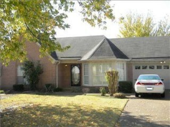 property at 1251 Breezy Gate Dr