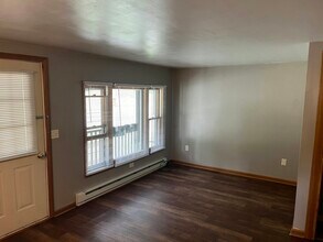 1 Sisson St in Lyons, NY - Building Photo - Building Photo