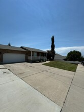 1218 Fort Dr, Unit Basement Apartment in Pleasant Grove, UT - Foto de edificio - Building Photo