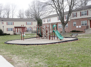 Victoria Mews in Newark, DE - Foto de edificio - Building Photo