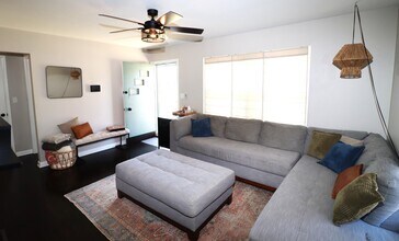 3130 Reis Ave in Columbus, OH - Building Photo - Building Photo