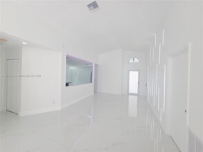 4490 SW 19th St in West Park, FL - Building Photo - Building Photo