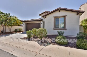 20933 W Almeria Rd in Buckeye, AZ - Building Photo - Building Photo