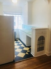 Metropolitan Apartments in Portland, OR - Foto de edificio - Interior Photo