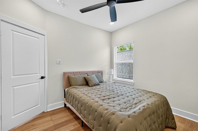 property at 3315 Daphne St