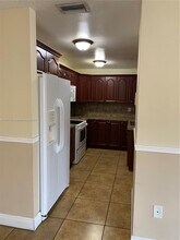 31 NE 12th Ave in Homestead, FL - Building Photo - Building Photo