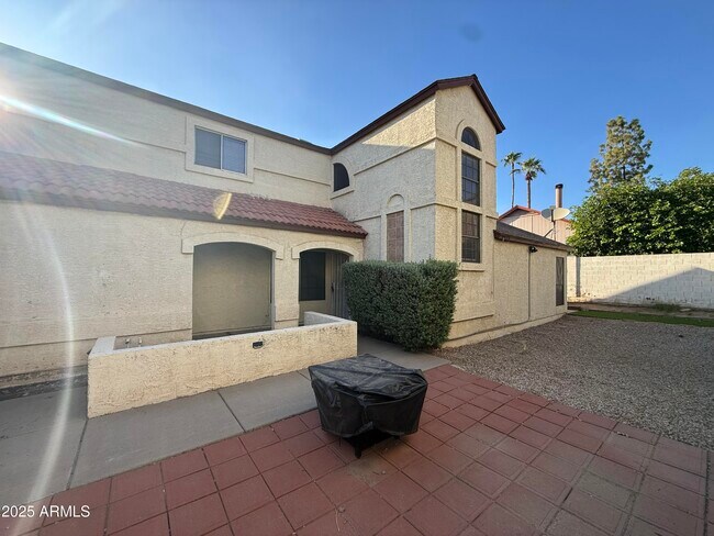 422 E Wescott Dr in Phoenix, AZ - Building Photo - Building Photo