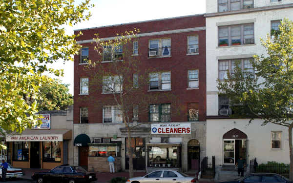 3125 Mt Pleasant St NW in Washington, DC - Building Photo - Building Photo