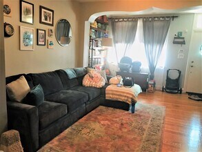 2448 S 2nd St in Philadelphia, PA - Building Photo - Building Photo