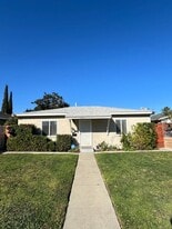 1645 W 253rd St in Los Angeles, CA - Building Photo