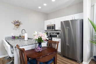 449 Olive Branch Way in Oxford, MS - Foto de edificio - Building Photo