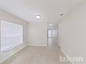 1408 Highview Rd in Brandon, FL - Building Photo - Building Photo