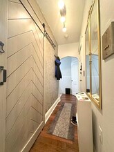 26 Chiswick Rd, Unit 1 in Boston, MA - Foto de edificio - Building Photo