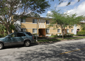 1300 Salzedo St Apartments