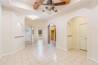 14 Bold Ruler Ave in Edinburg, TX - Building Photo - Building Photo