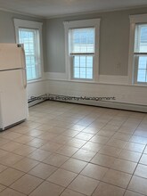 37 Congregational St in Bristol, RI - Building Photo - Building Photo