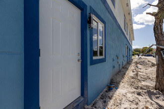 926 2nd St in Fort Lauderdale, FL - Building Photo - Building Photo