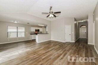 4543 Deer Valley Dr in Jacksonville, FL - Building Photo - Building Photo